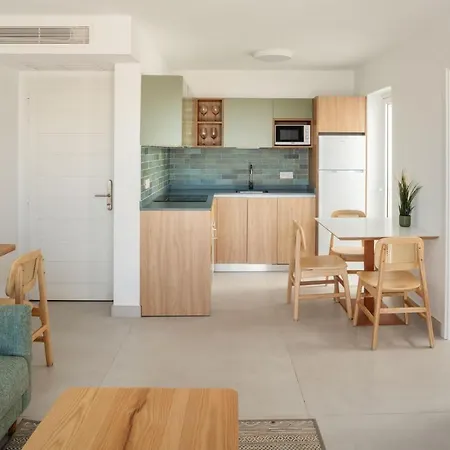 Nazaret - Adults Only * Arrecife (Lanzarote)