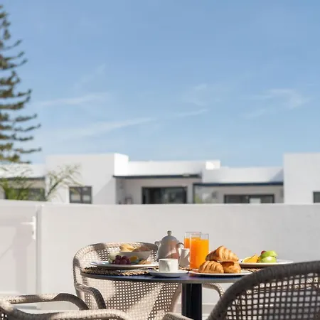Nazaret - Adults Only Apartmán
