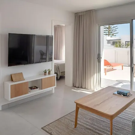 Nazaret - Adults Only Apartmán *